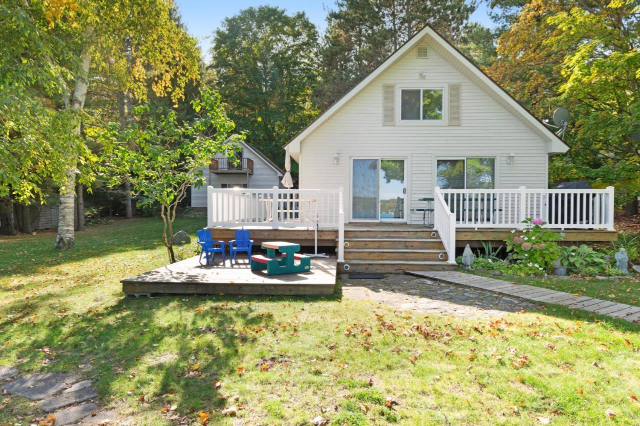 Walloon Lake Cottage Boyne City Exteriör bild